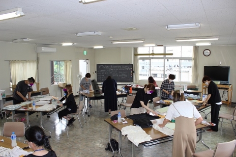 リサイクルウエス活動の様子